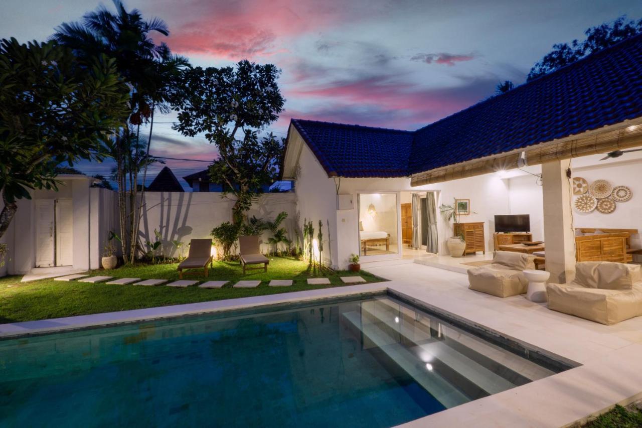 Villa Pagu Seminyak  Exterior photo